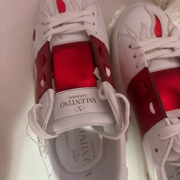 RED Valentino White and Red Flame Moccasins - Picture 2 of 2